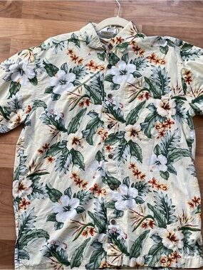 Tropical Floral Short Sleeve Button-Up Shirt - Cream & Green